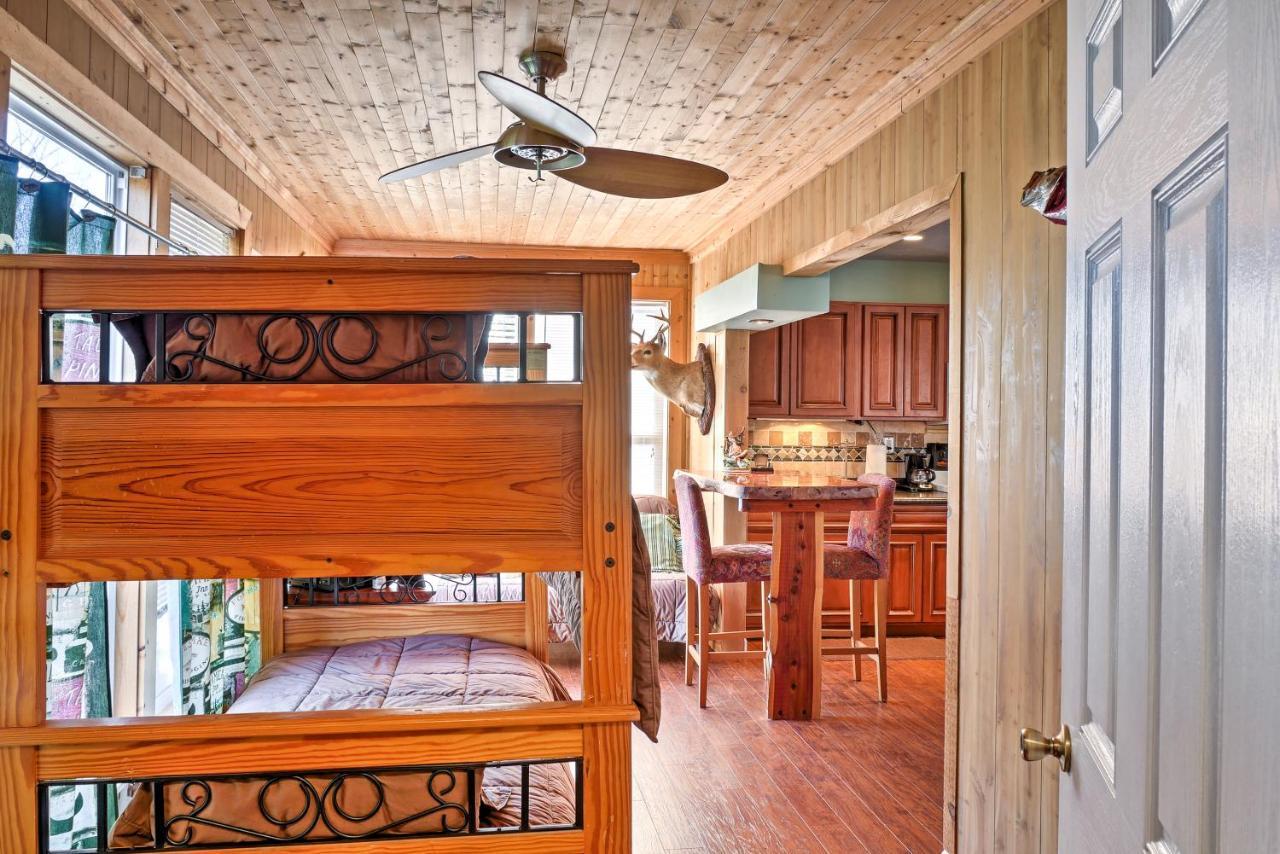 Paradise Cove Cabin With Boathouse And Dock Гънтърсвил Екстериор снимка